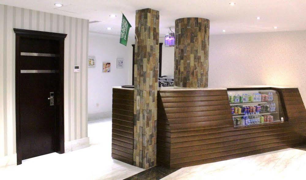 ריאד Burj Alhayah Hotel Suites Alfalah מראה חיצוני תמונה